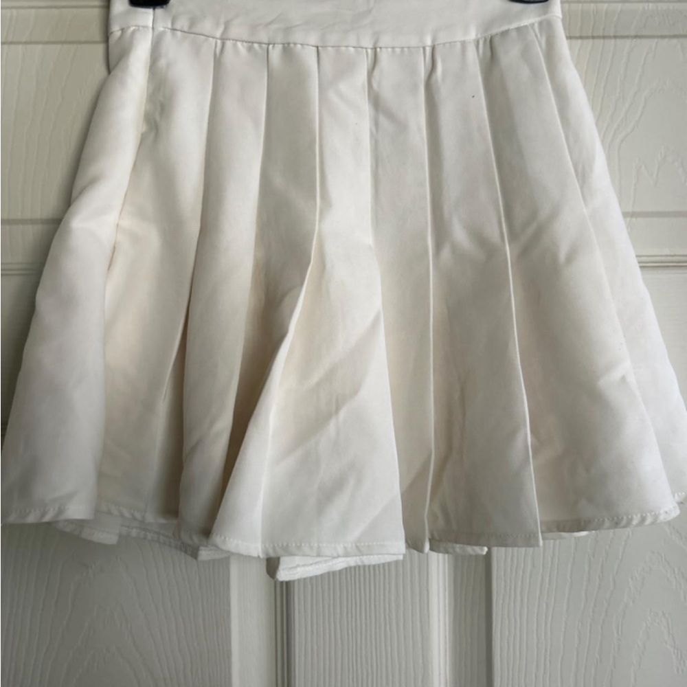 XS mini skirt